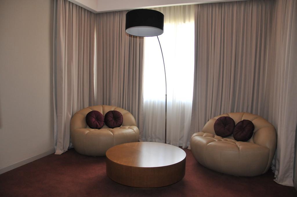 Antu Malal Hotel Plaza Huincul Ngoại thất bức ảnh