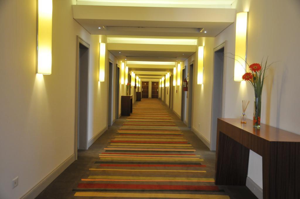 Antu Malal Hotel Plaza Huincul Ngoại thất bức ảnh