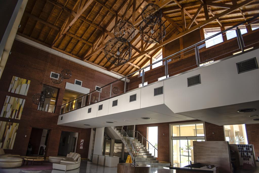 Antu Malal Hotel Plaza Huincul Ngoại thất bức ảnh