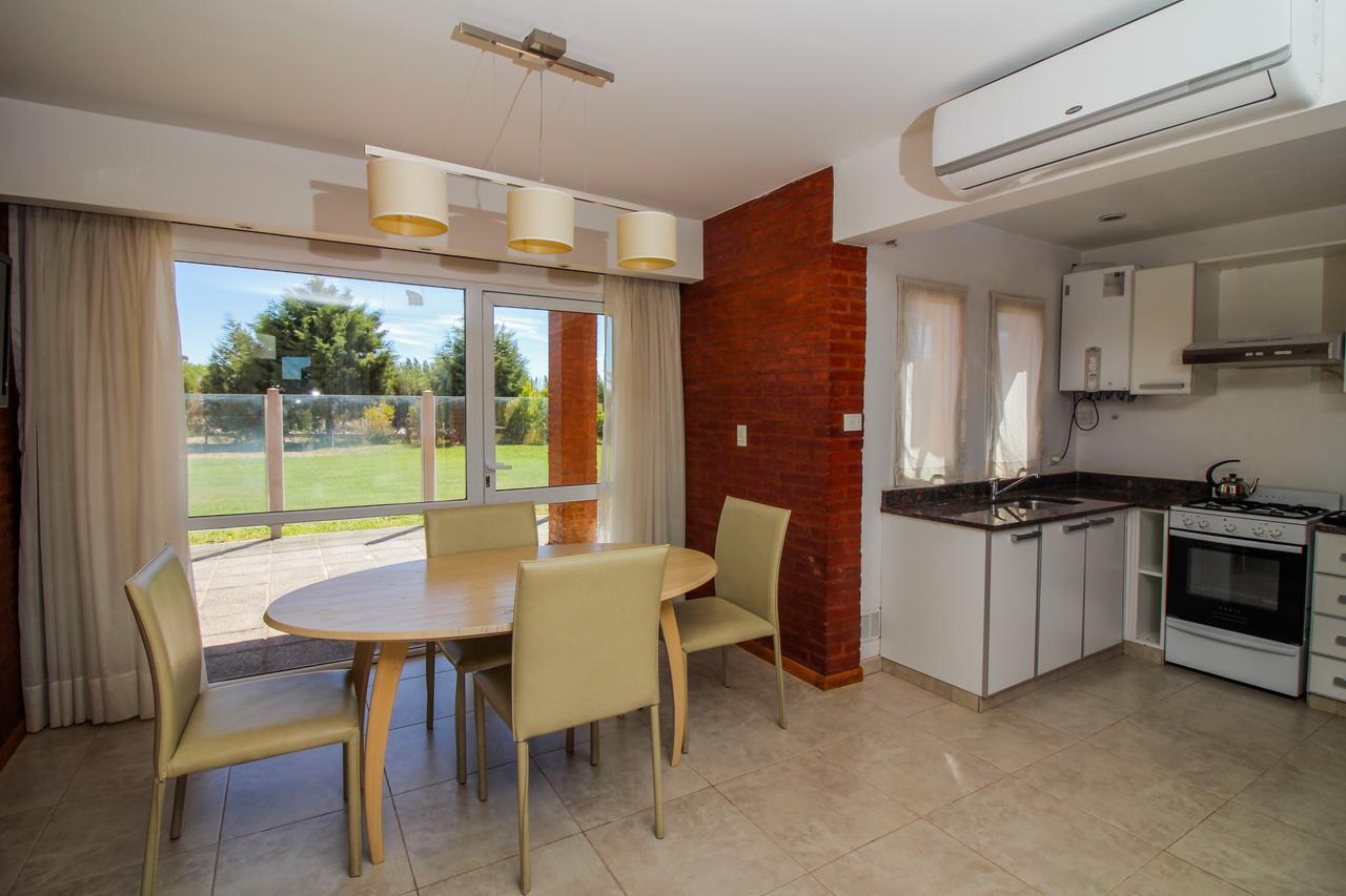 Antu Malal Hotel Plaza Huincul Ngoại thất bức ảnh